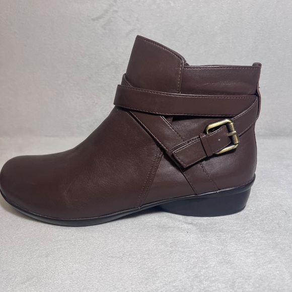Naturalizer Women's Casandra Booties Brown Color Leather Size 10.5M - Picture 7 of 13